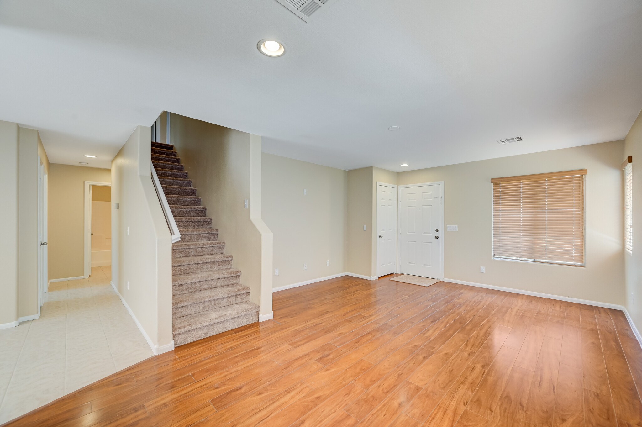 Building Photo - 10343 Keystone Pastures St