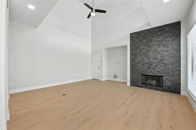 Building Photo - 6748 San Fernando