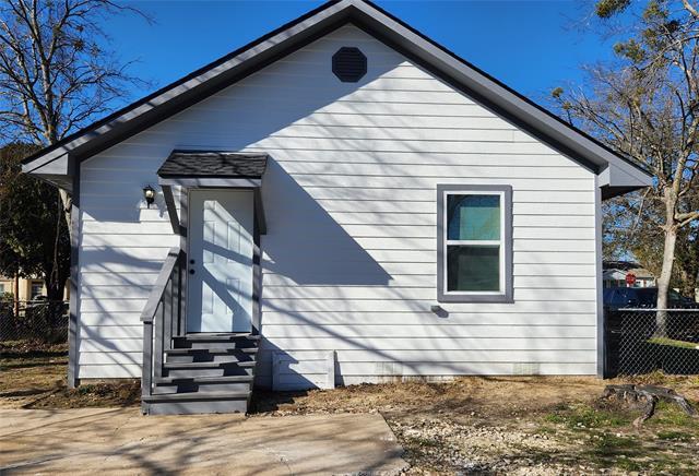 Building Photo - 4205 Stuart St