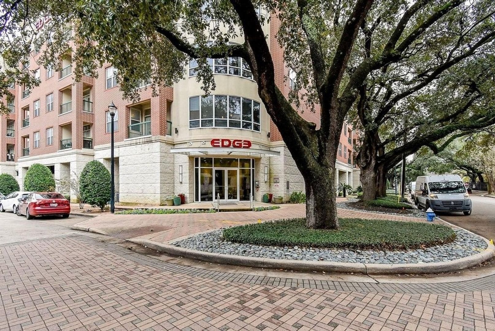 Building Photo - 300 St Joseph Pkwy