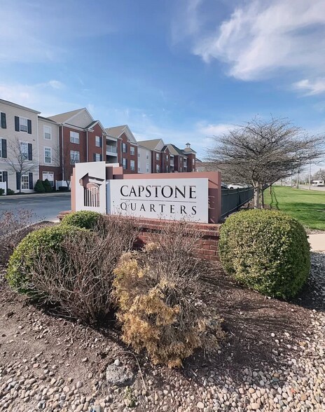 Building Photo - 1901 N Lincoln Ave