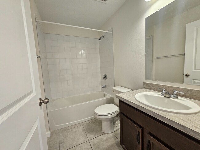 Building Photo - 3715 Eisel Wy