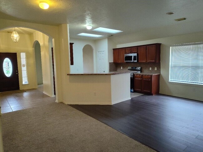 Building Photo - 6327 Bonnie Chase Ln