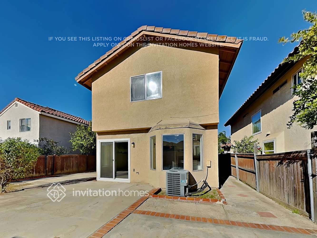 Building Photo - 14327 Green Vista Dr