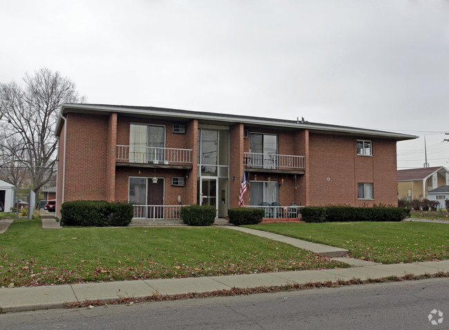 Building Photo - 1719 Leo St