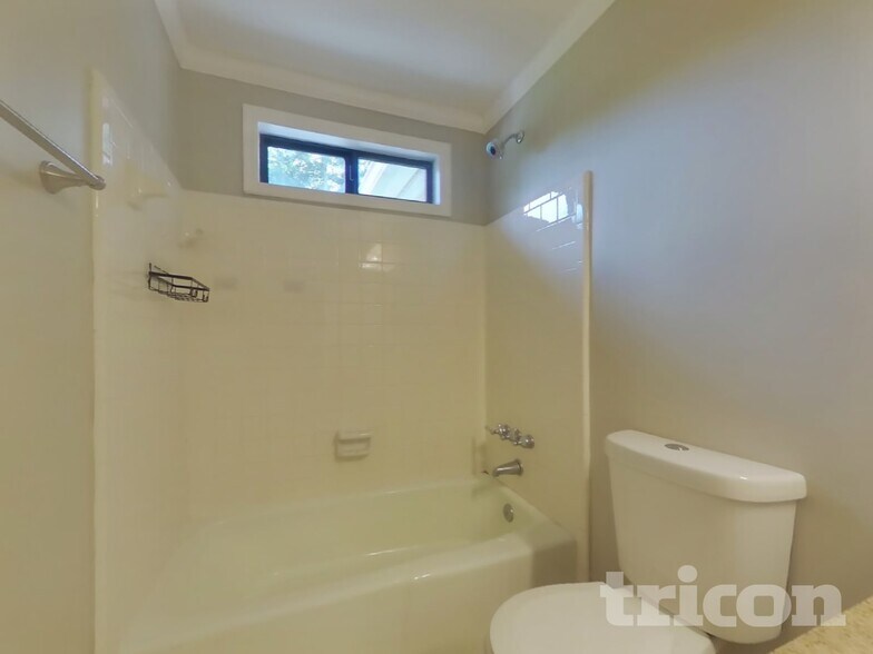 Building Photo - 5483 Brookstone Dr NW