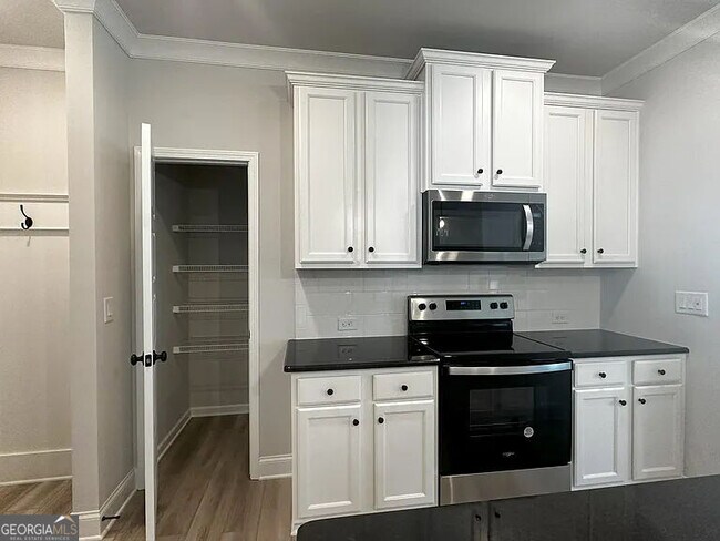 Building Photo - 4604 Cypress Landing Wy