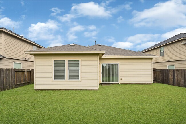 Building Photo - 11015 Harston Dr