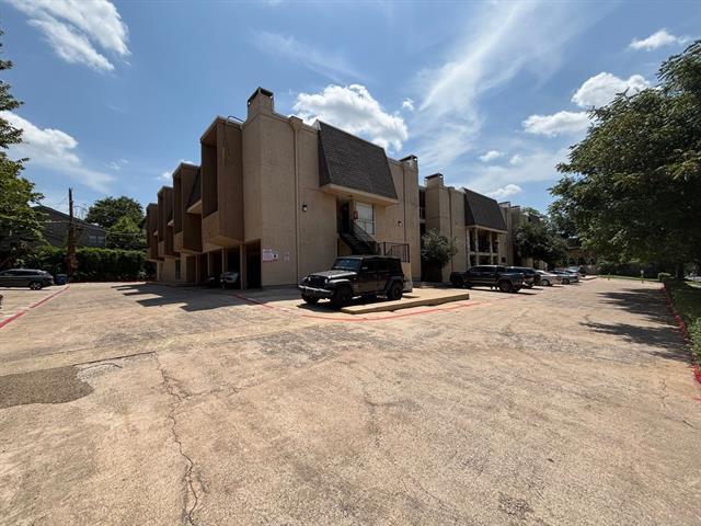 Building Photo - 4044 Buena Vista St