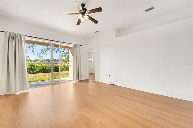 Building Photo - 18048 Arbor Crest Dr