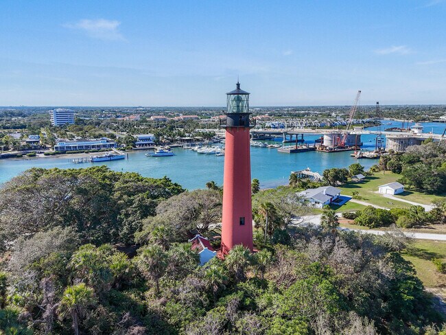 Building Photo - 200 Intracoastal Pl