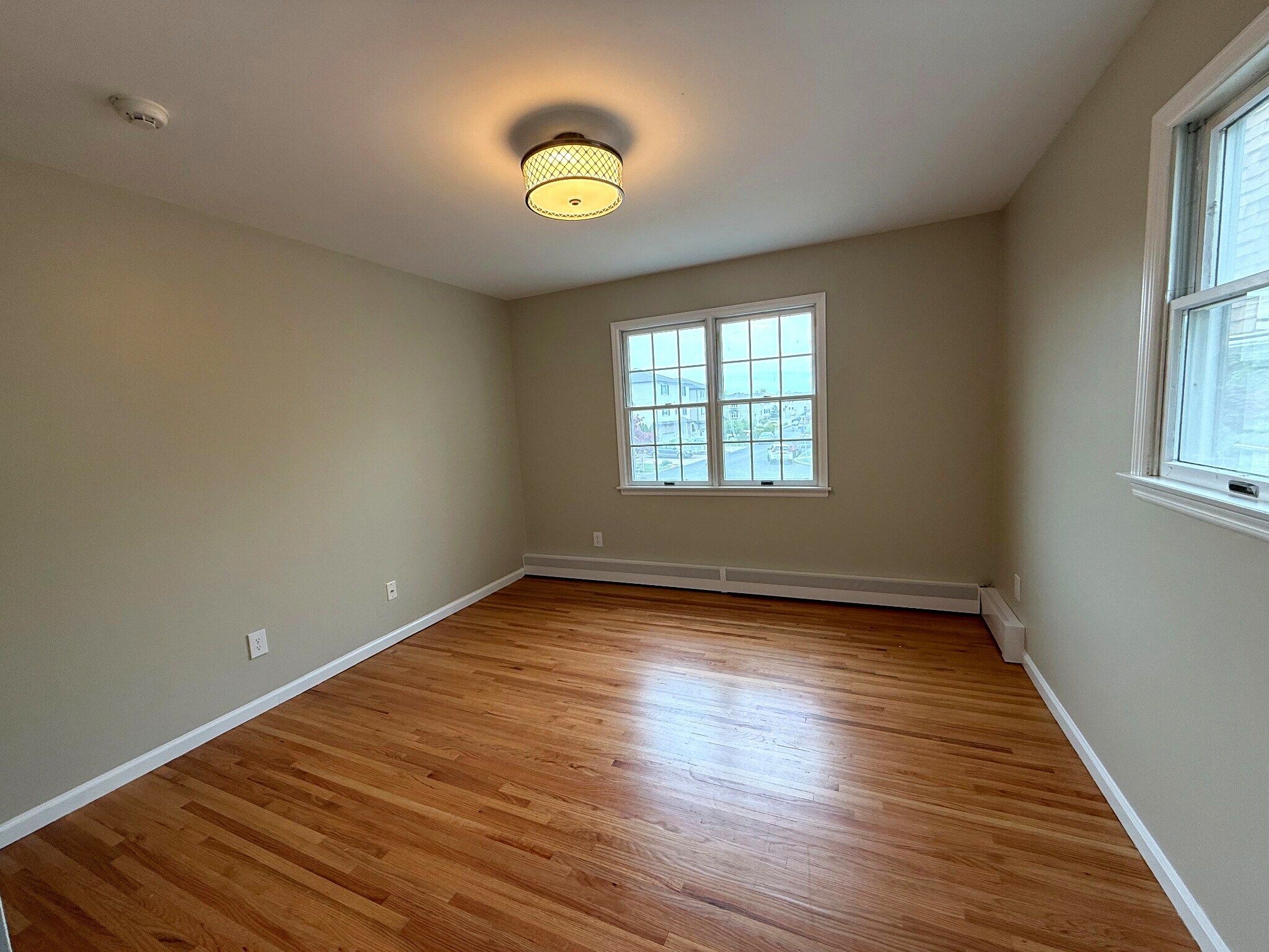 Building Photo - 44 Willow Wood Ct