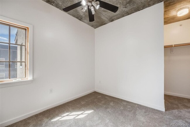 Building Photo - 275 S Harrison St