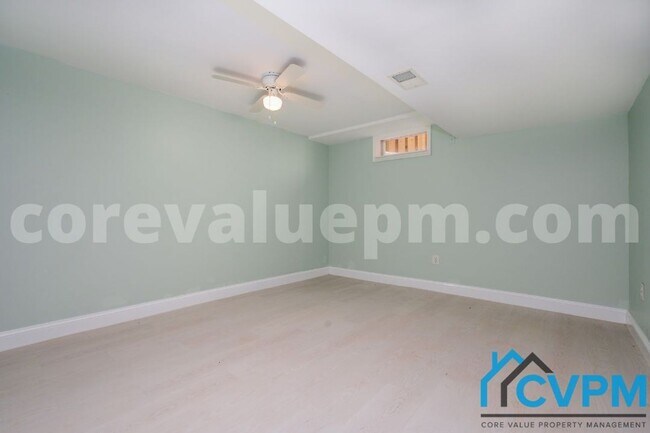 Building Photo - 10827 Topbranch Ln
