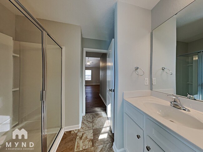 Building Photo - 6530 Paw Village Rd