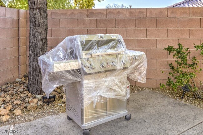 Building Photo - 10191 Refuge Ct