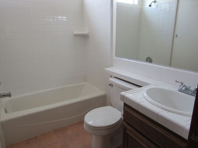 Building Photo - Single Level Home Located in The Pacific Estates