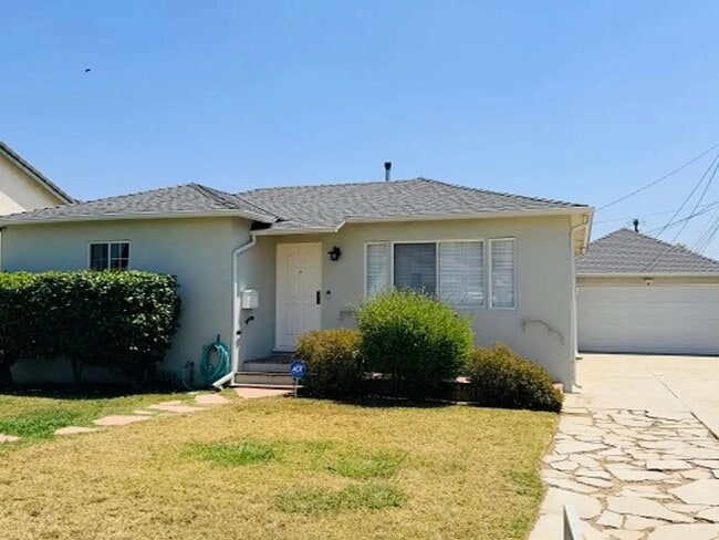 Building Photo - 11126 Daines Dr