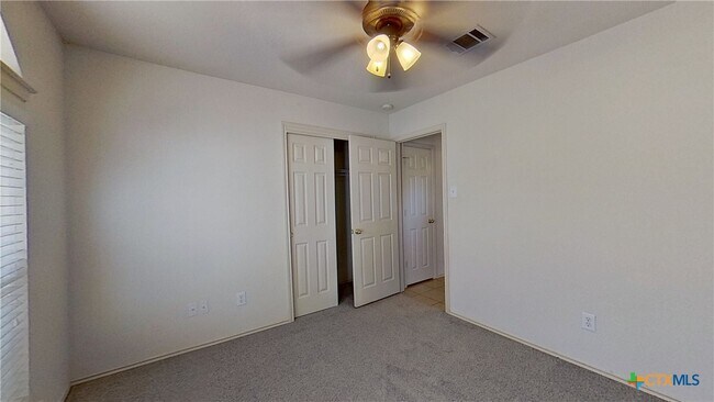 Building Photo - 1119 Whitley Dr