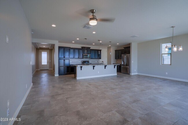 Building Photo - 5139 N 187th Ln