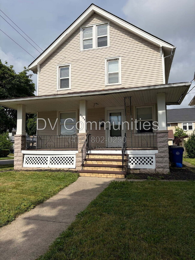 Building Photo - 3348 W 100th St