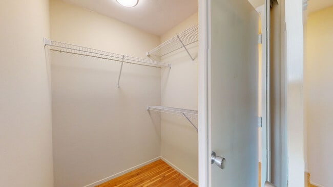 Building Photo - 59 Lupine Ave