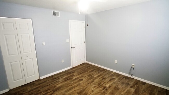 Building Photo - Ground Floor 2/2 with Conservation Views for Lease in Brandon, FL