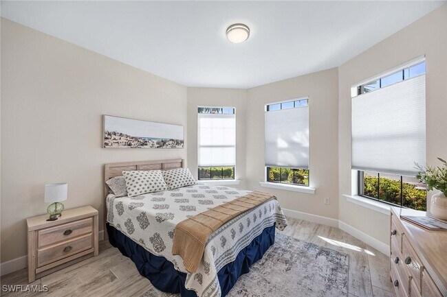 Building Photo - 6767 Pennyroyal Dr