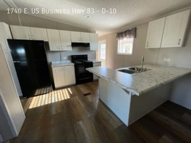 Building Photo - Charming 2-Bed, 2-Bath Double Wide Home in...