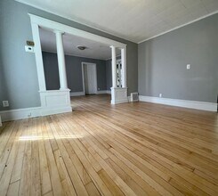 Building Photo - 3326 Fremont Ave N