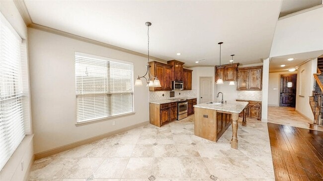 Building Photo - 941 Lake Meadow Ln
