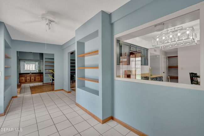 Building Photo - 6820 Villa Hermosa Dr