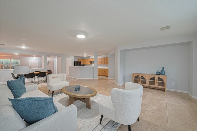 Building Photo - 2123 Gable Hollow Ln