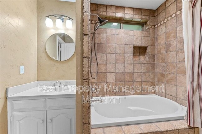 Building Photo - 20 Timberline Dr