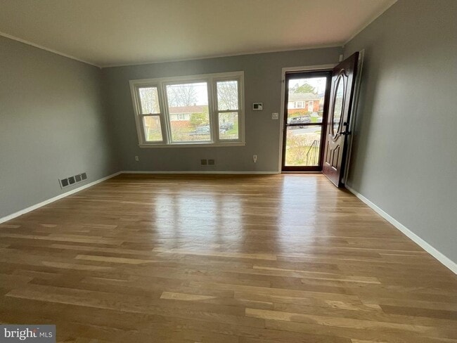 Building Photo - 6706 Longridge Dr