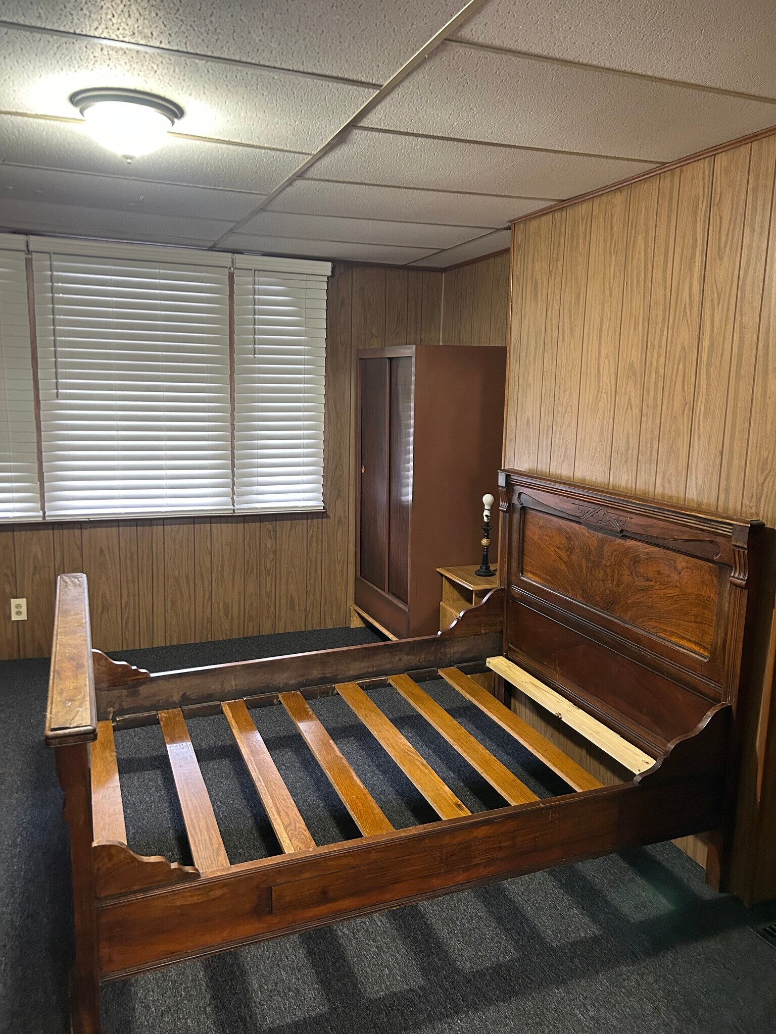 Building Photo - 9 Oakland Sq