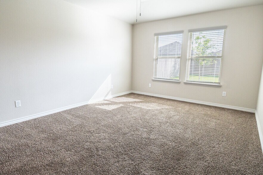 Building Photo - Beautiful 3 Bed/2 Bath Smart Home! Available for Immediate Move in!