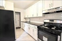 Building Photo - 1 bedroom in BRONX NY 10471