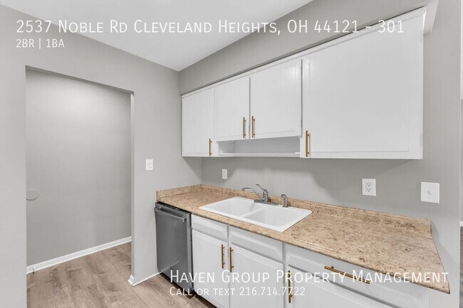 Building Photo - 2537 Noble Rd