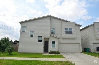 Building Photo - 6708 Arapahoe St
