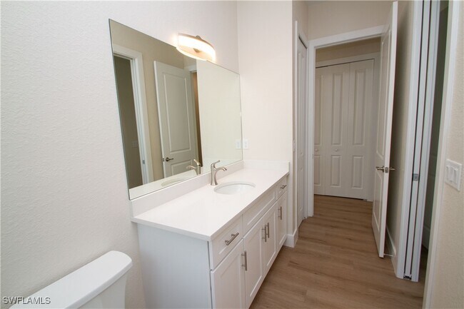 Building Photo - 5826 Jasper Wy