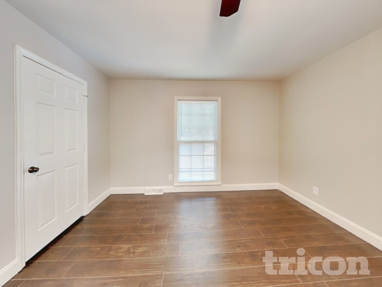 Building Photo - 14011 Phillips Rd