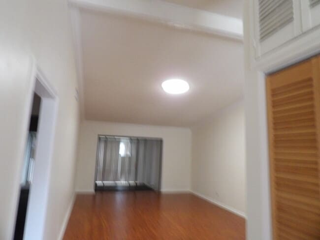 Building Photo - 604 Sea Pine Way