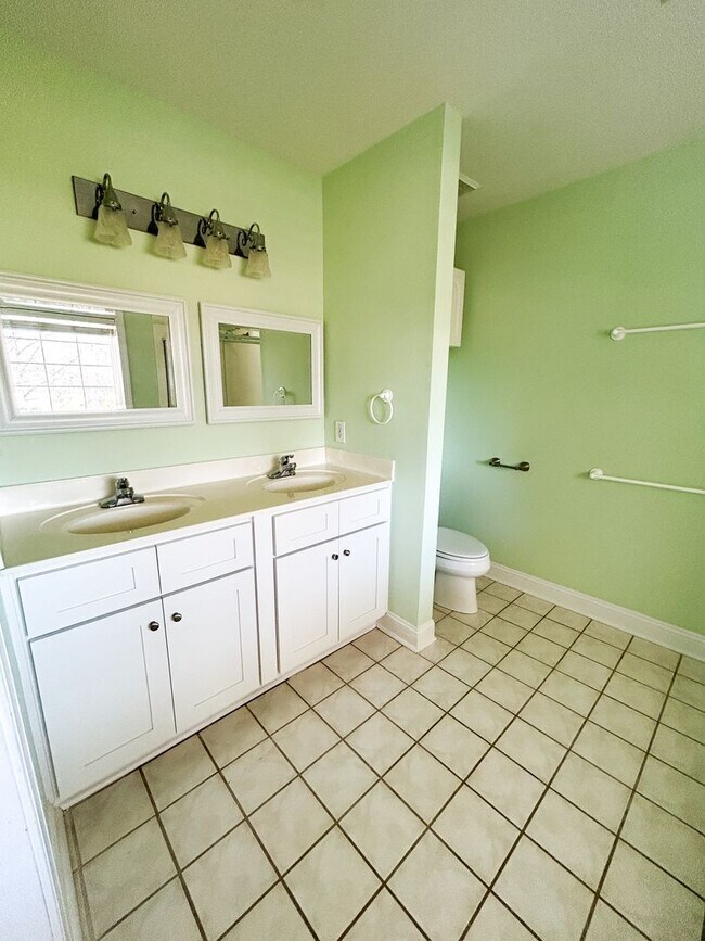 Building Photo - Golf-course views in Ocean Ridge | 3 bed + loft | 2.5 bath | 2-car garage