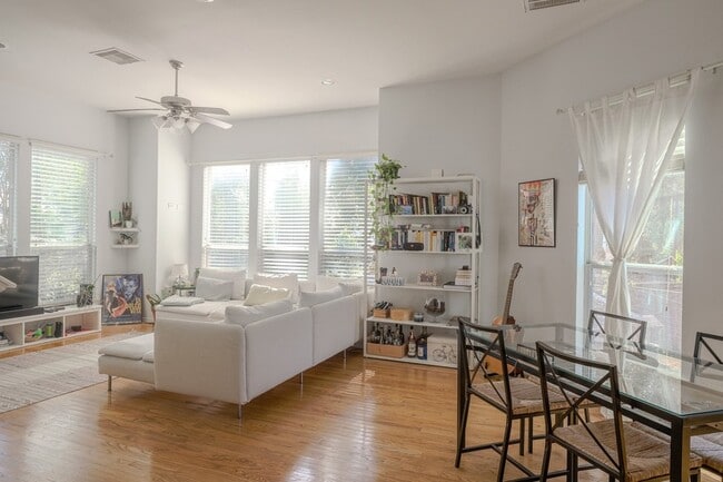 Building Photo - 2609 Link Rd