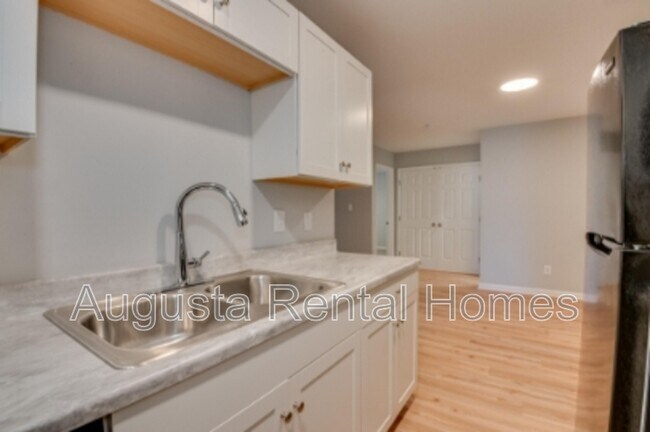 Building Photo - 301A Old Plantation Road