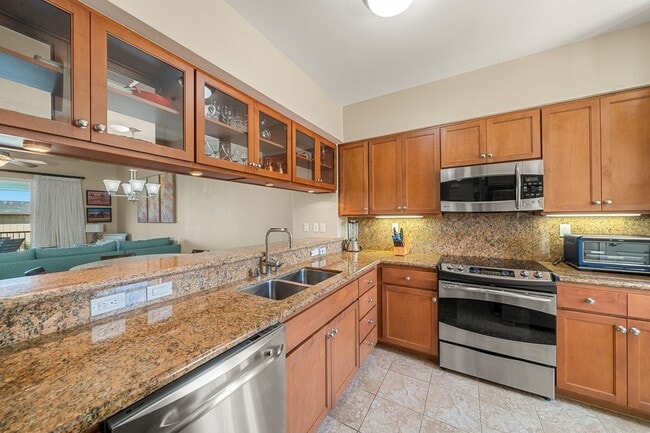 Building Photo - Spacious 2 bedroom, 2 bathroom condo with loft at Ke Ali?i Ocean Villas!