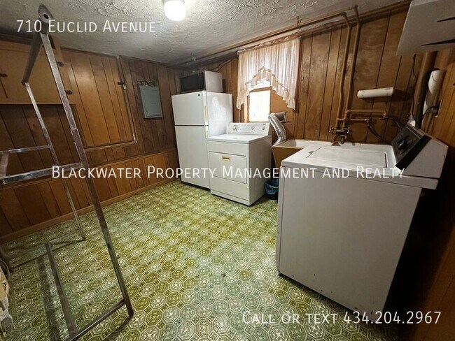 Building Photo - Adorable 3 Bedroom Home off Fort Avenue!
