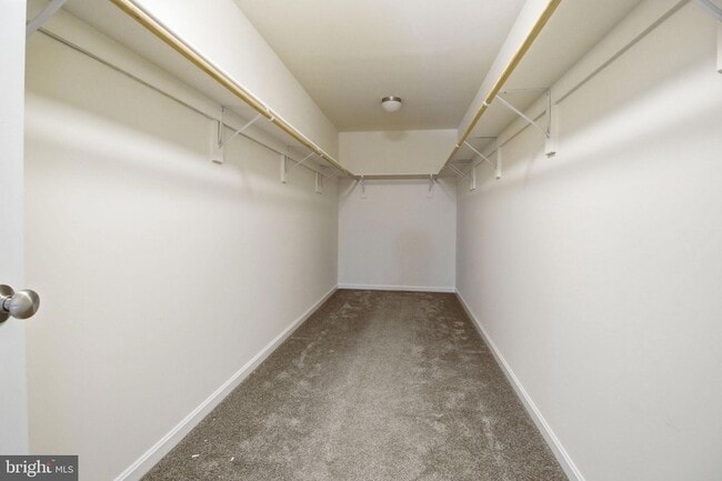 Building Photo - 950 Grouse Pointe Dr