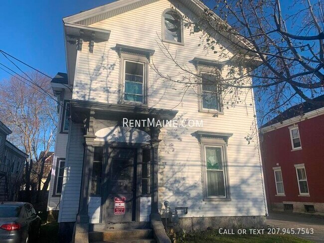 Building Photo - 145 Essex St